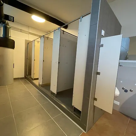 Sleep&go Vandrarhem *